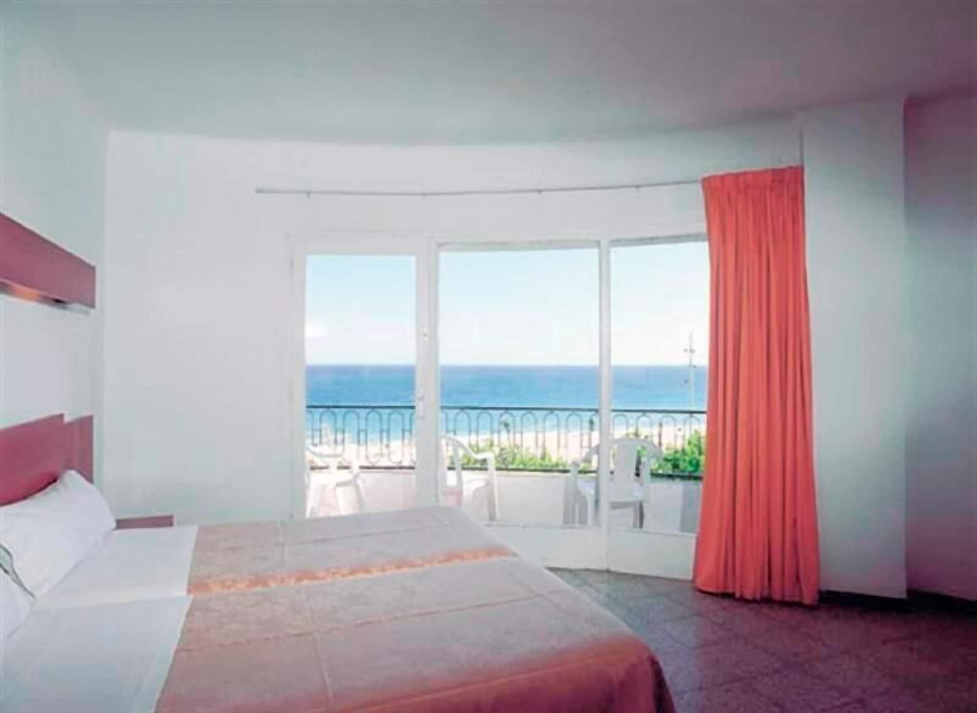 Haromar 2* Calella